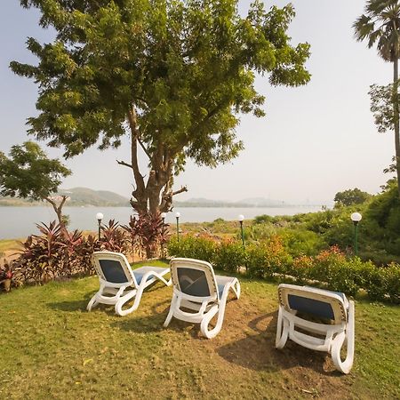 Riverview Tent Resort Kevadia Εξωτερικό φωτογραφία