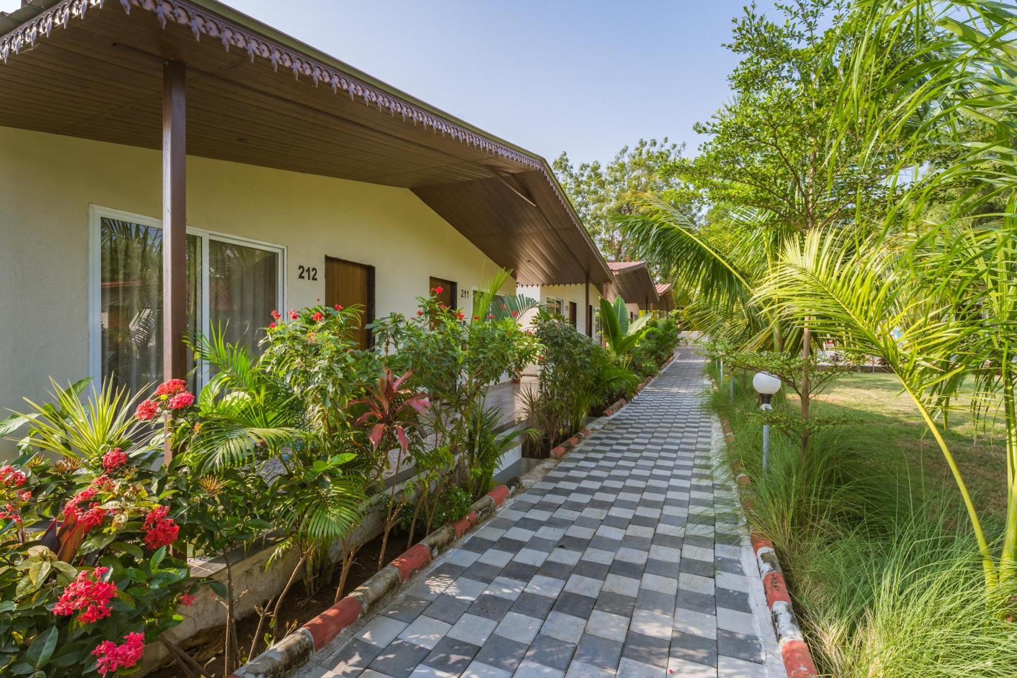 Riverview Tent Resort Kevadia Εξωτερικό φωτογραφία