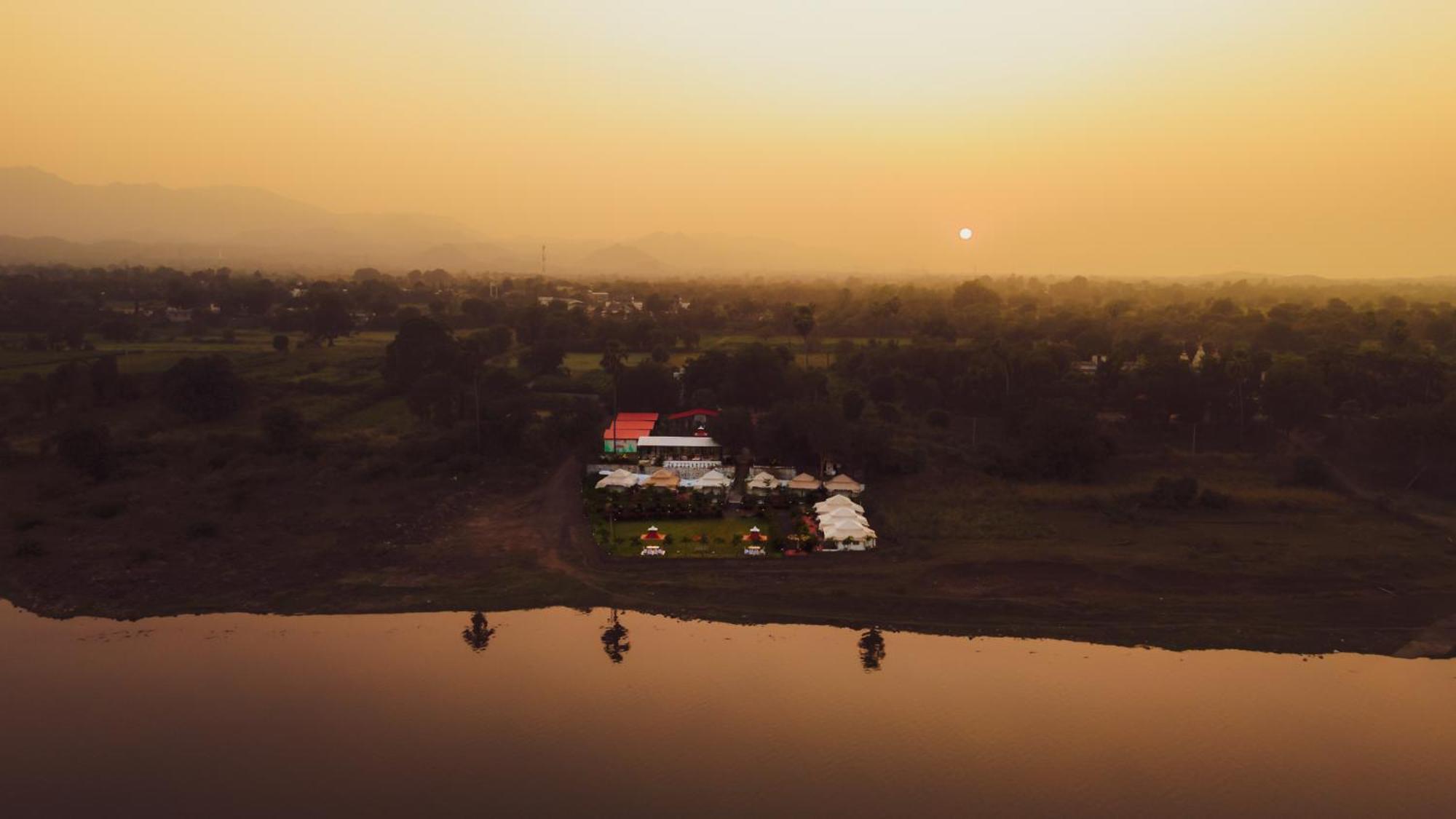 Riverview Tent Resort Kevadia Εξωτερικό φωτογραφία
